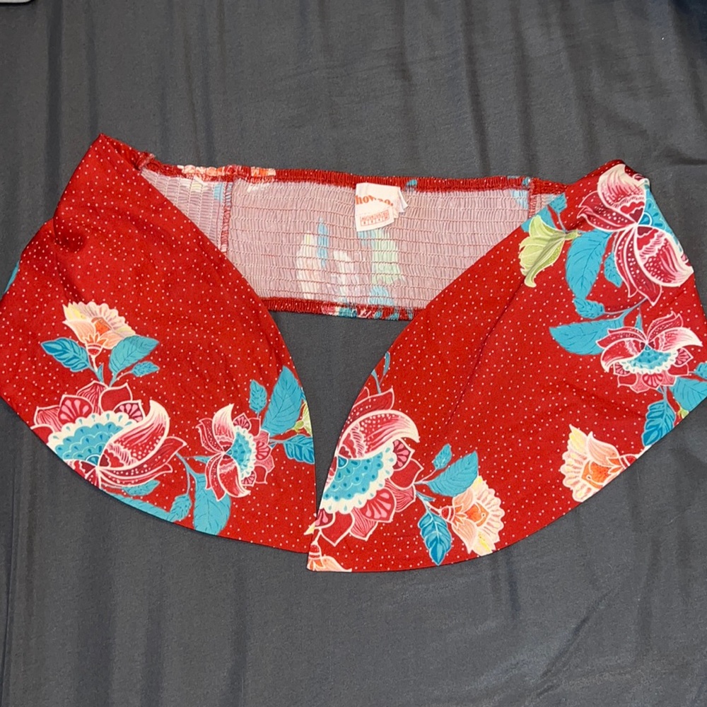 Wrap floral top